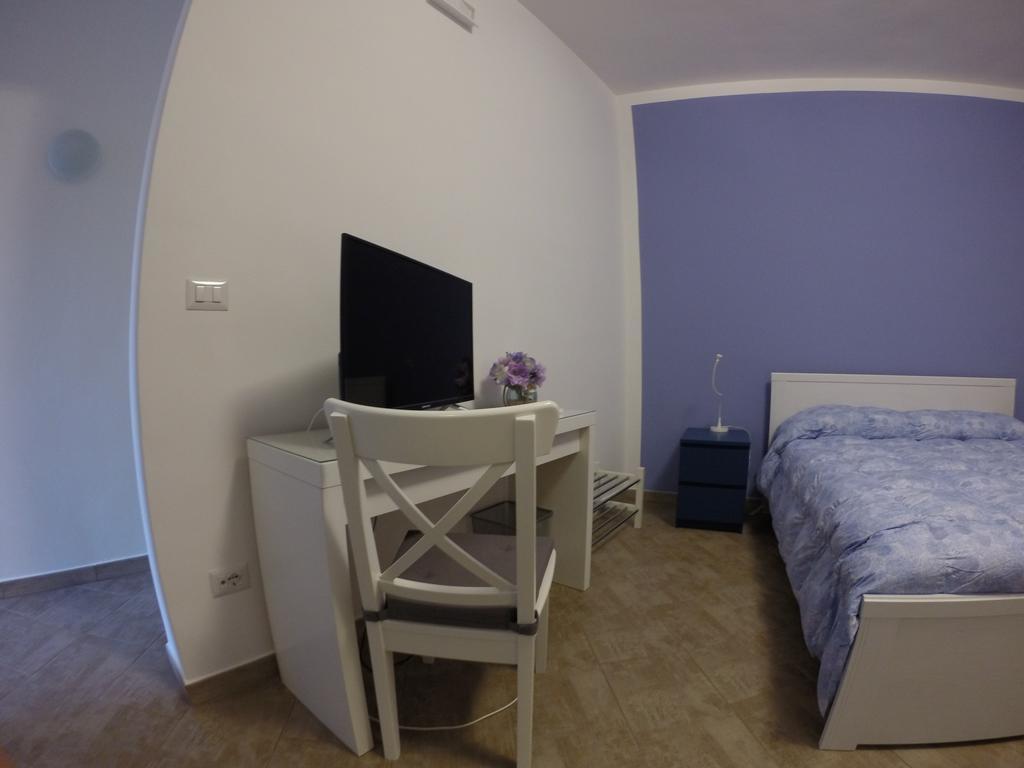 Bed and Breakfast Colori Del Salento Челліно-Сан-Марко Екстер'єр фото
